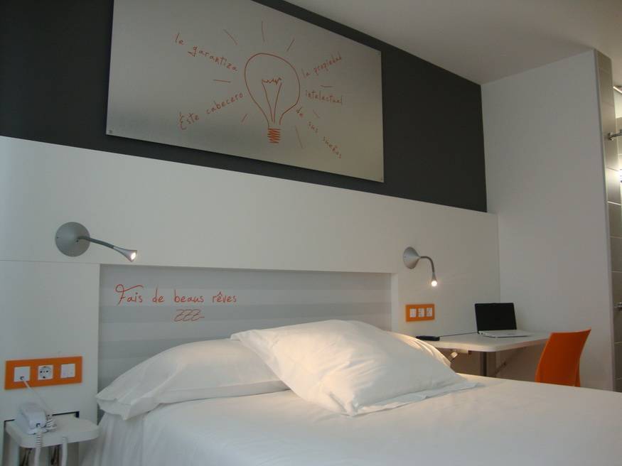 Hotel Bed4U Pamplona Camera foto